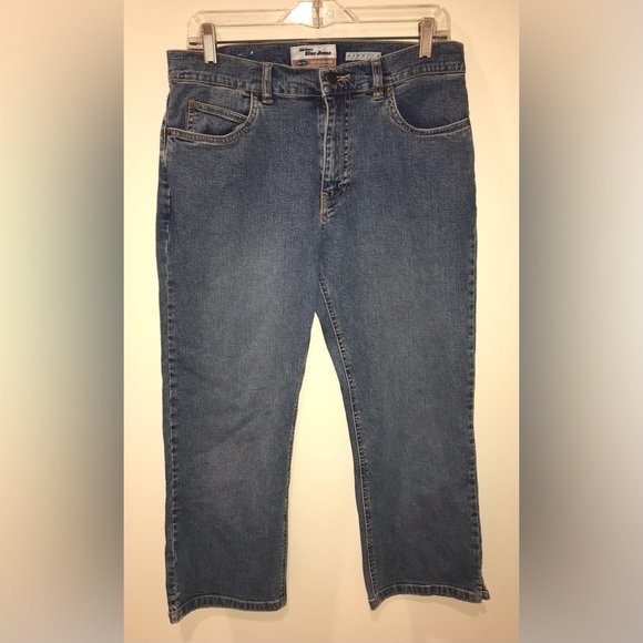 Old Navy Denim - OLD NAVY STRETCH JUST BELOW WAIST CAPRI JEANS
